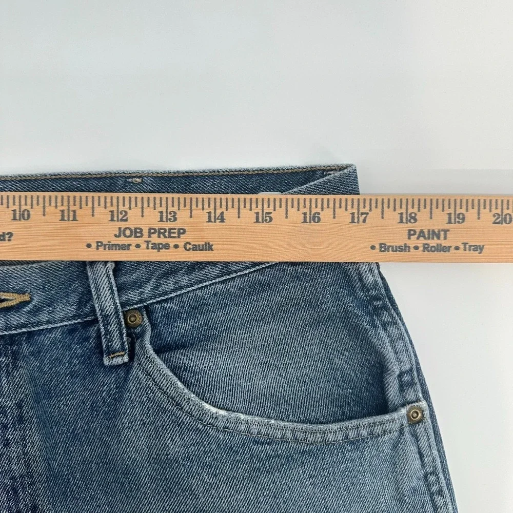 Wrangler Jeans Mens 35x30 Blue Denim Cotton Straight Leg Regular Fit 5-Pocket
